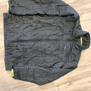 Boys Patagonia coat size large 12